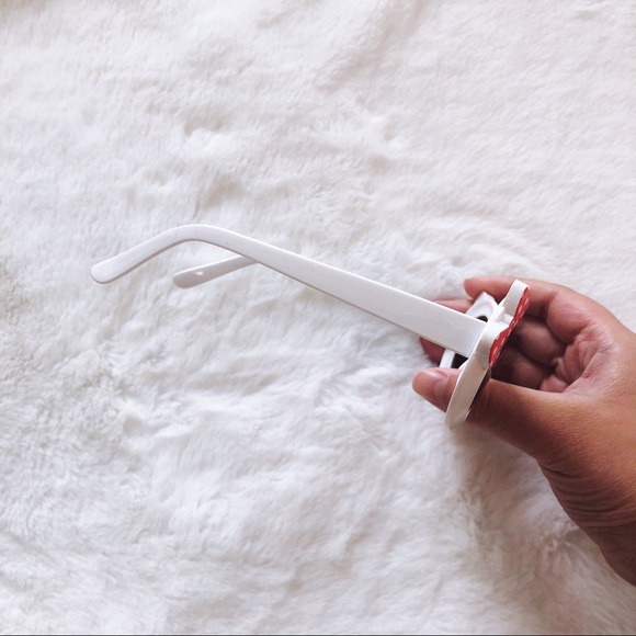 [SB] Everly White Toddler Girl Fashion Sunglasses - Picture 5 of 9